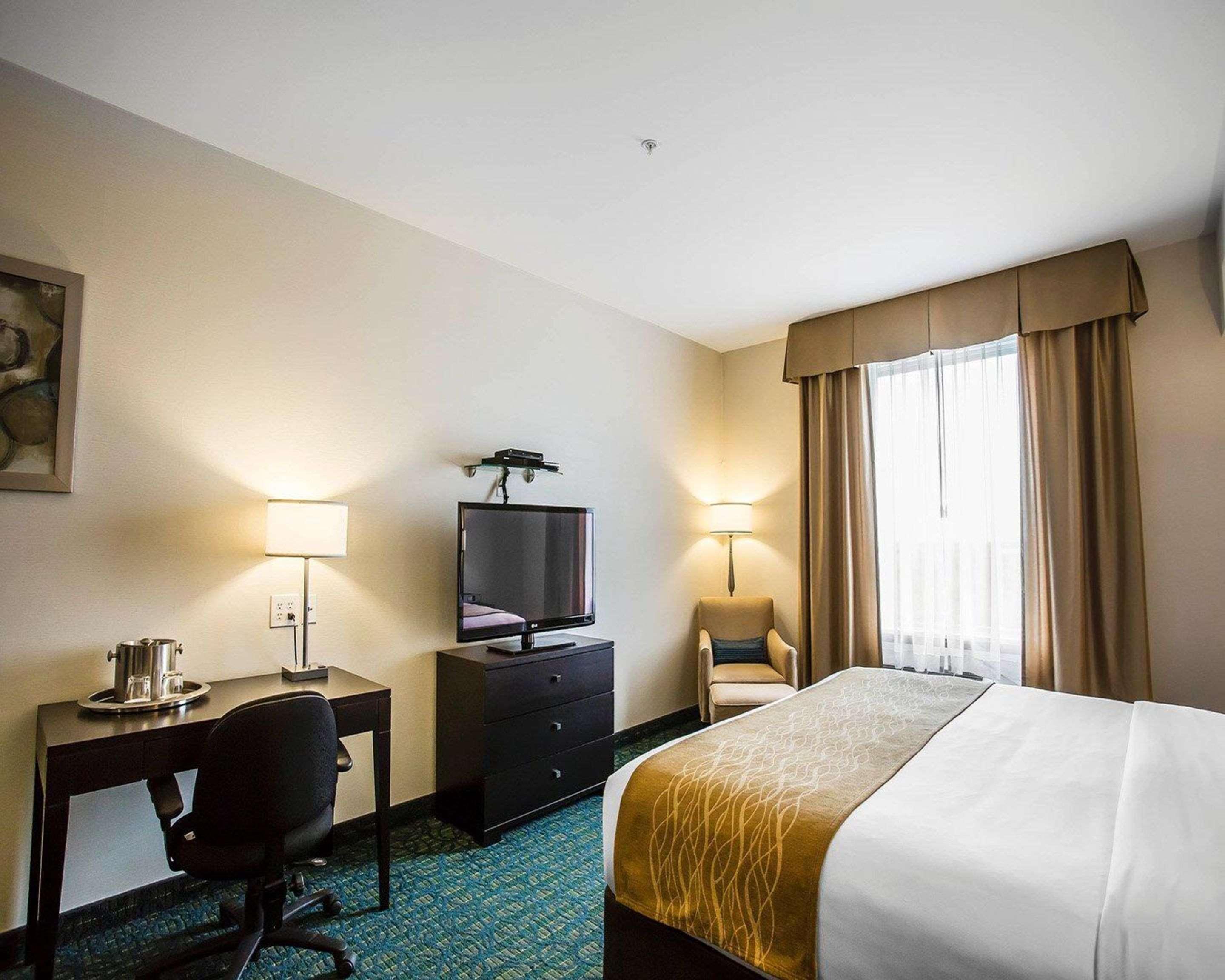 Timberlea Comfort Hotel Bayer'S Lake מראה חיצוני תמונה
