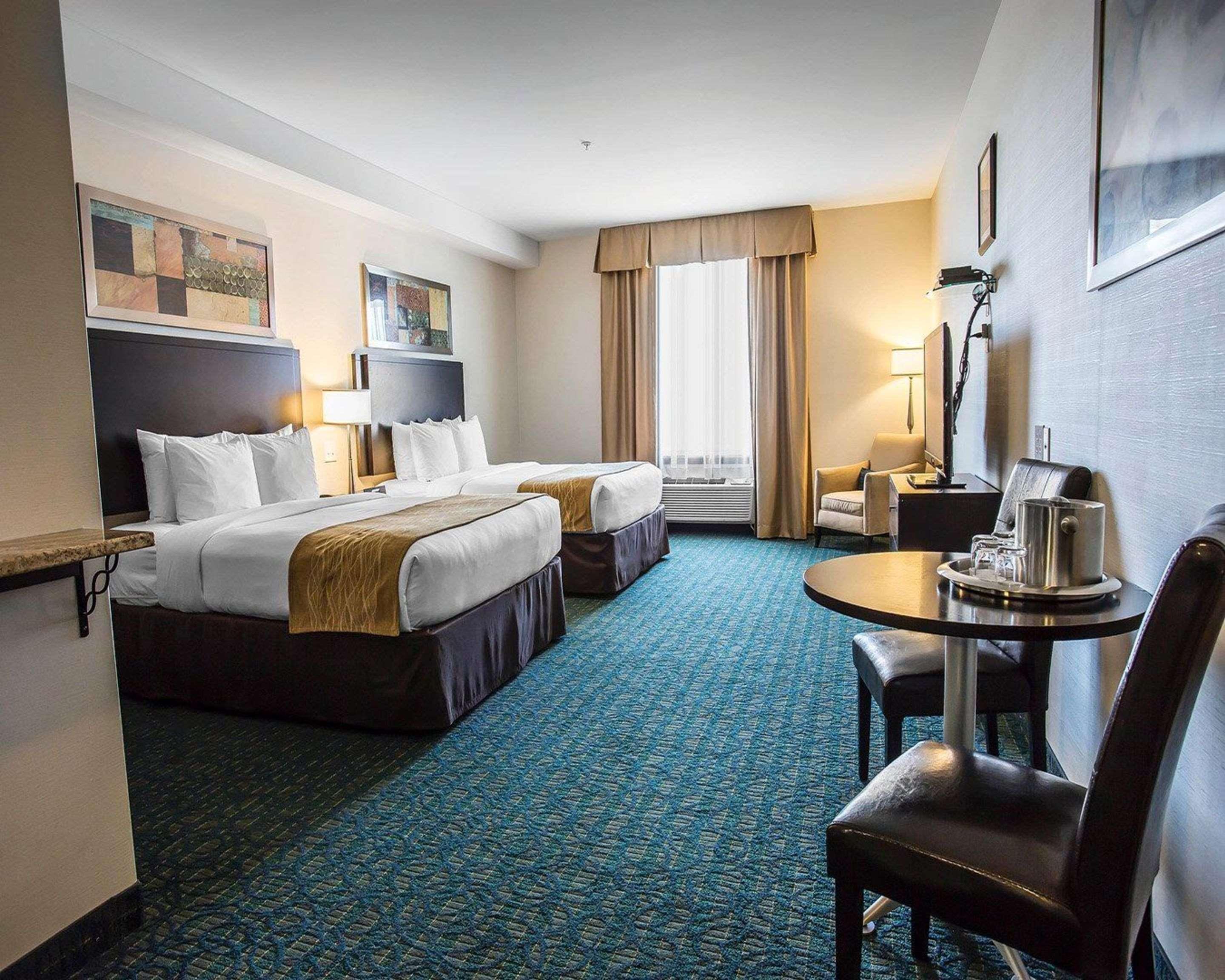 Timberlea Comfort Hotel Bayer'S Lake מראה חיצוני תמונה