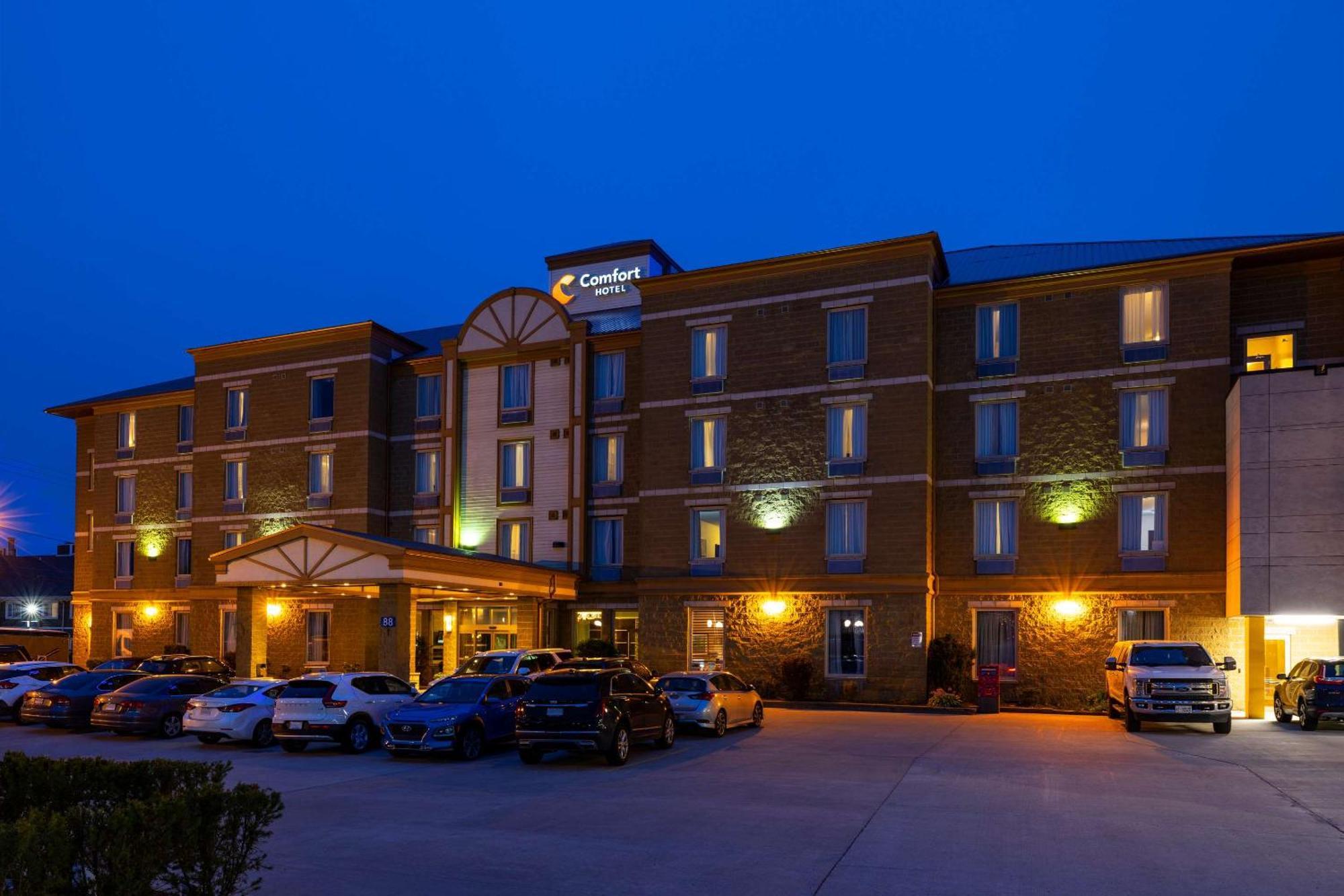 Timberlea Comfort Hotel Bayer'S Lake מראה חיצוני תמונה