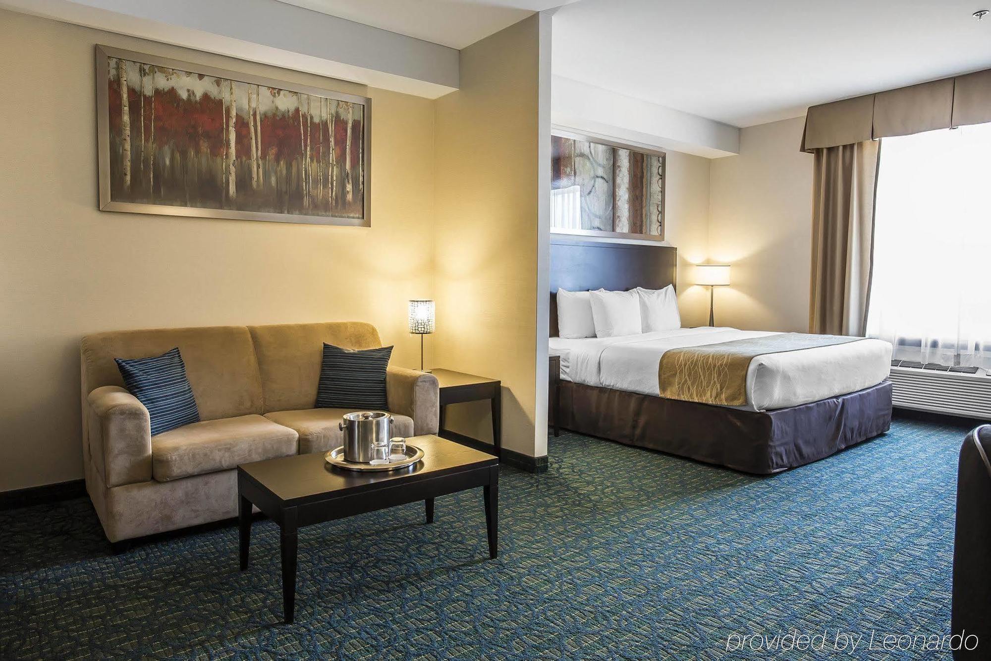 Timberlea Comfort Hotel Bayer'S Lake מראה חיצוני תמונה