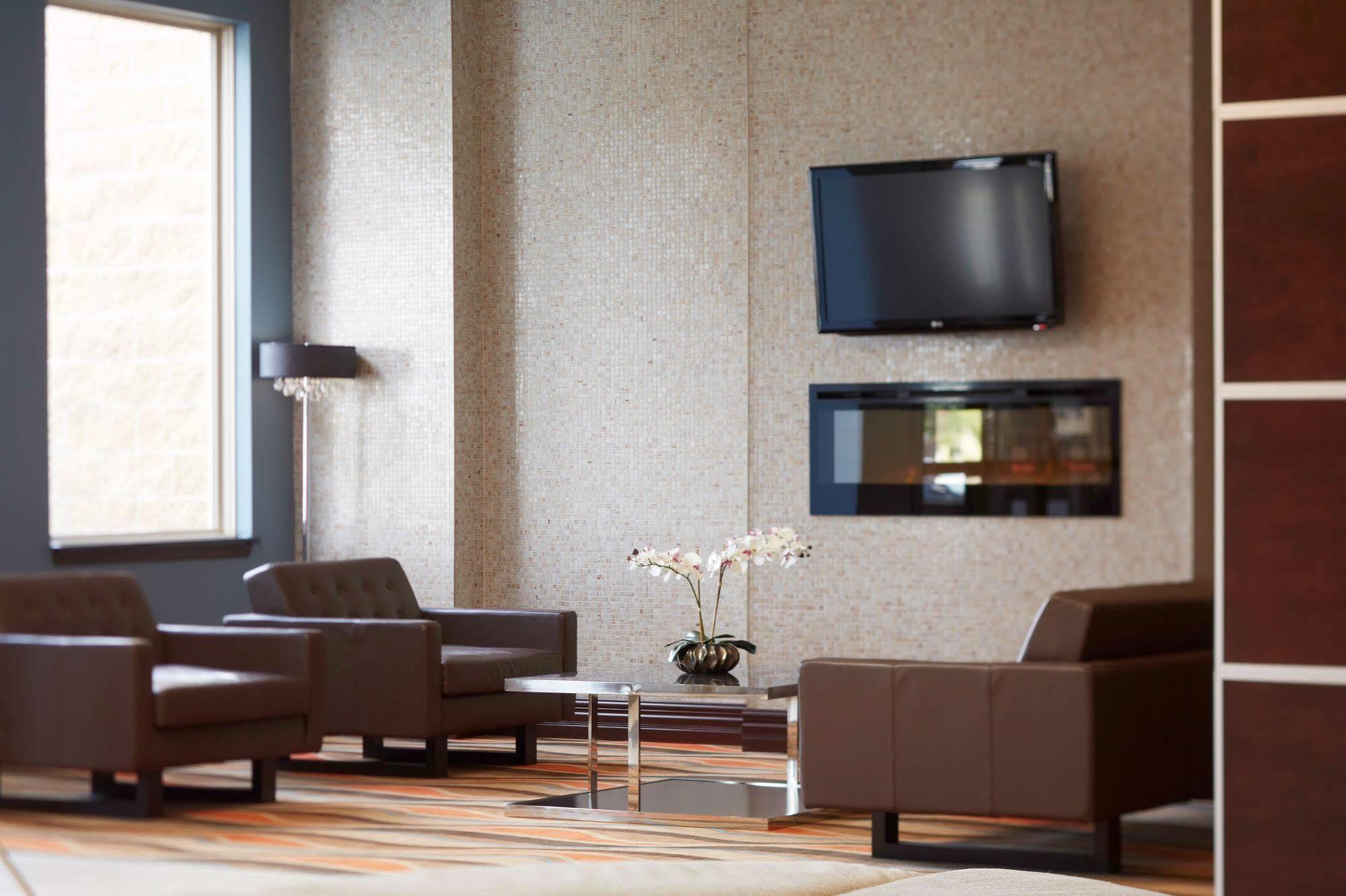 Timberlea Comfort Hotel Bayer'S Lake מראה חיצוני תמונה